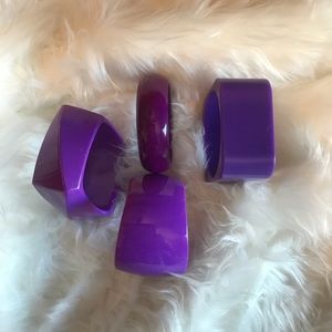 🌪”EUC”🌪COLLECTION OF 4 DIFFERENT PURPLE BANGLES